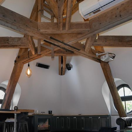 Loft Dans Le Clocher Face Au Chateau Bonnelles Eksteriør bilde