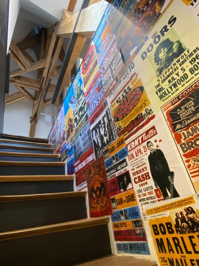 Loft Dans Le Clocher Face Au Chateau Bonnelles Eksteriør bilde